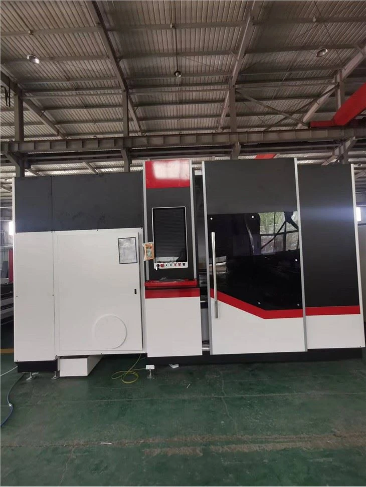 3000x1500mm Combined Tube & Plate Fiber Laser Cutting Machine